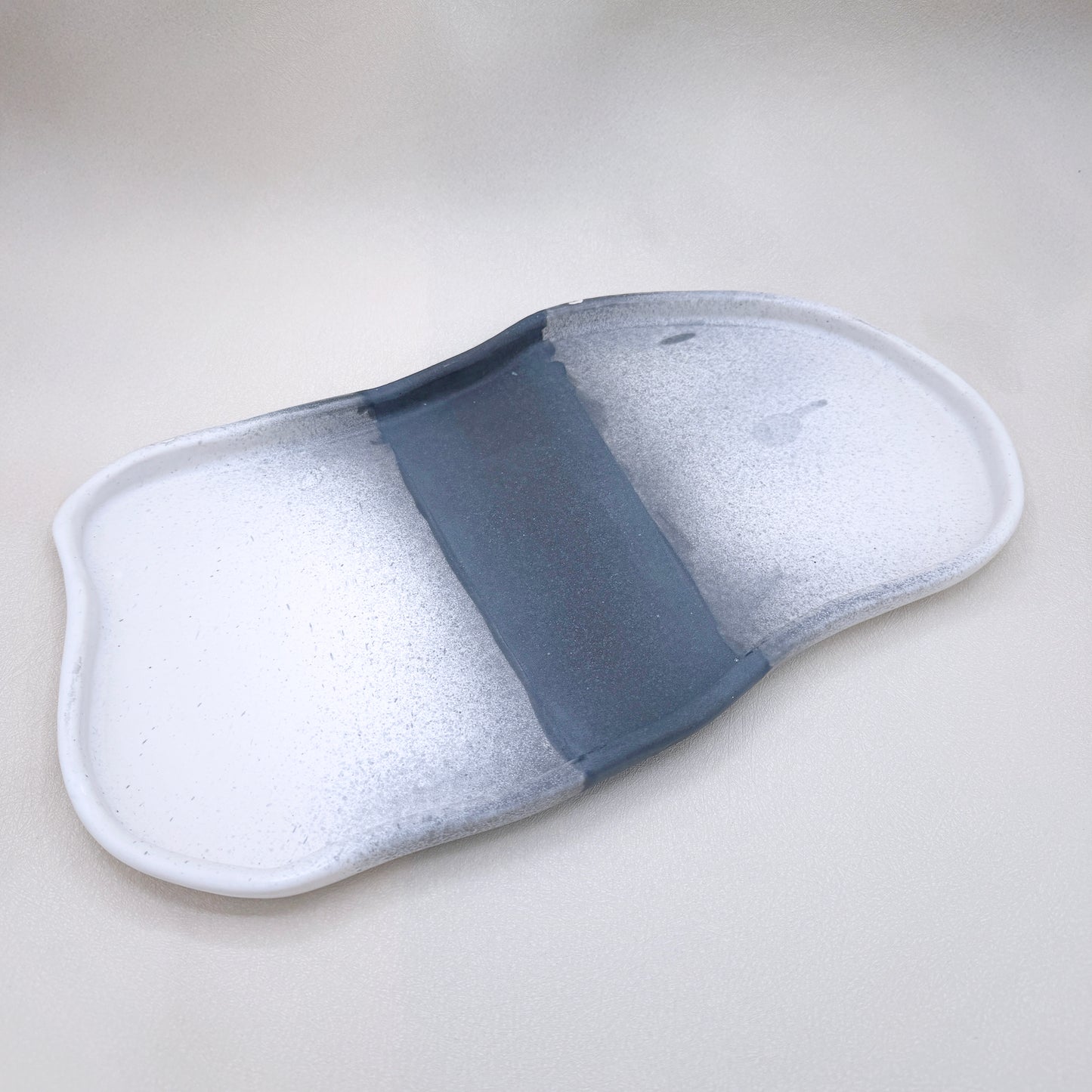 Distant Horizon Tray