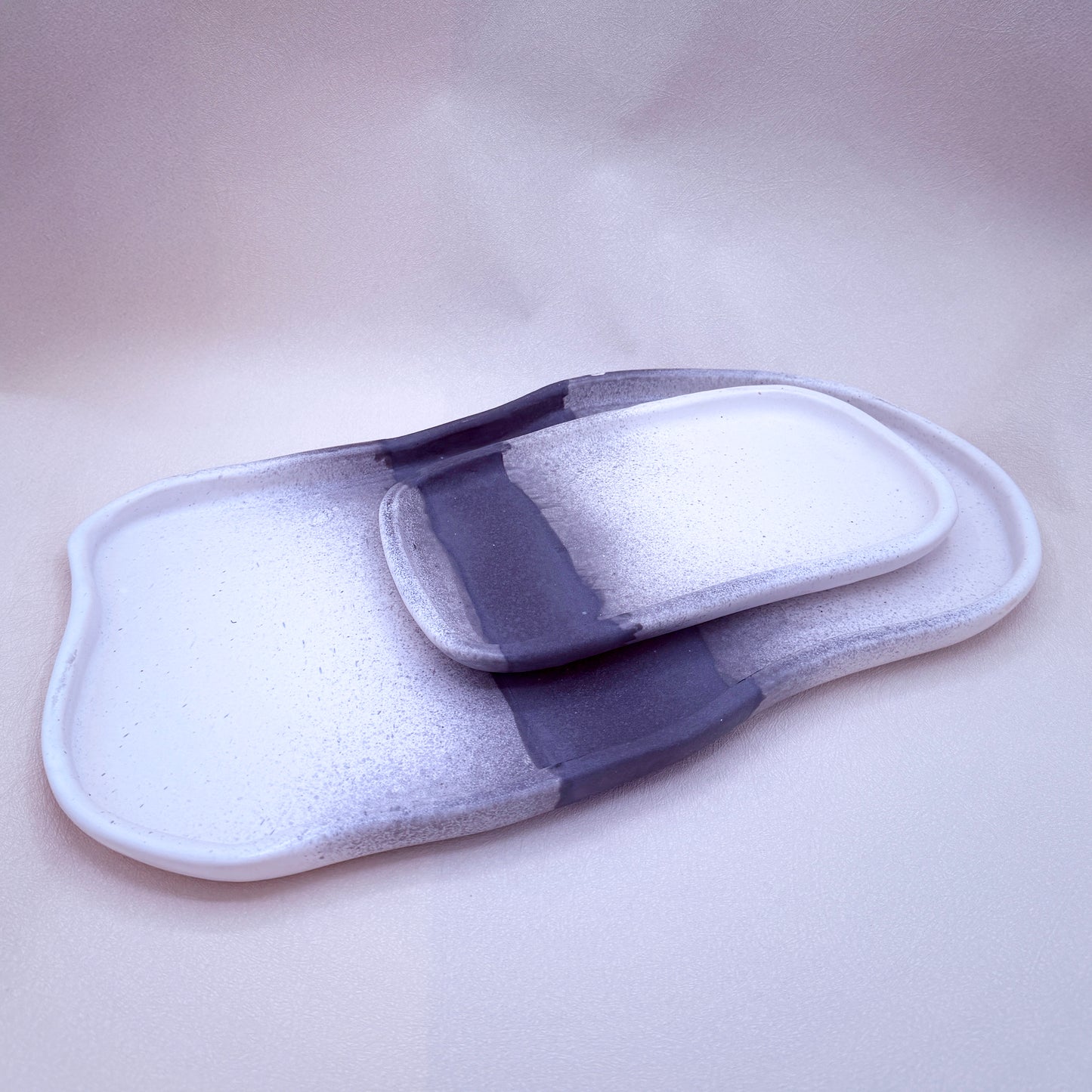 Distant Horizon Tray