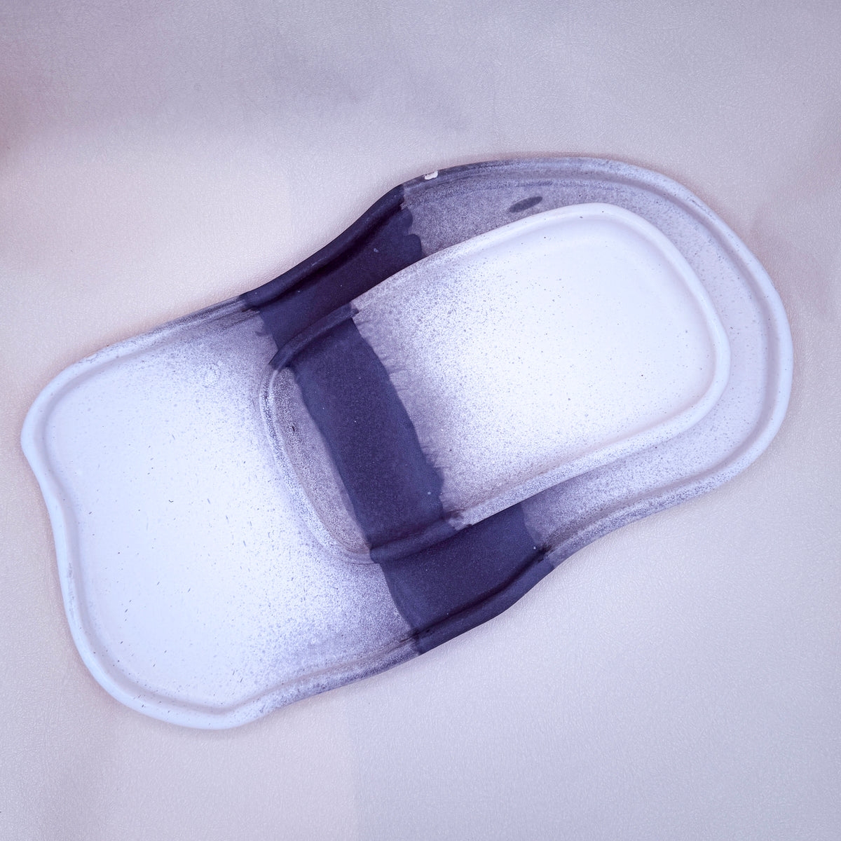 Distant Horizon Tray