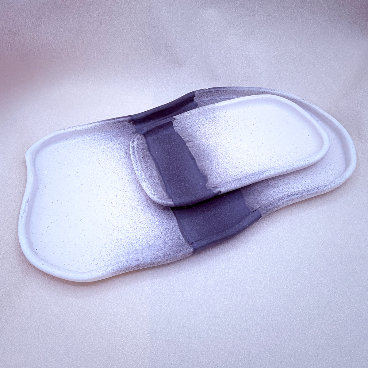 Distant Horizon Tray